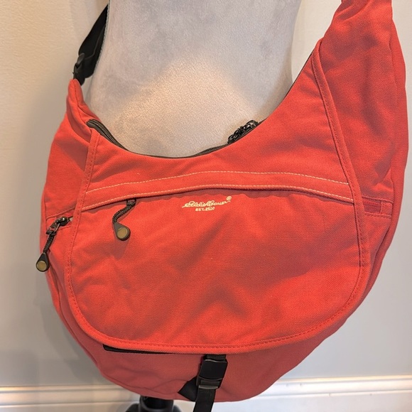 Eddie Bauer deep pinkcanvas crossbody EUC - Picture 1 of 13